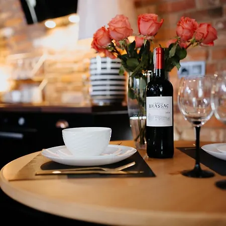 Zamkowe Centrum クフィジン